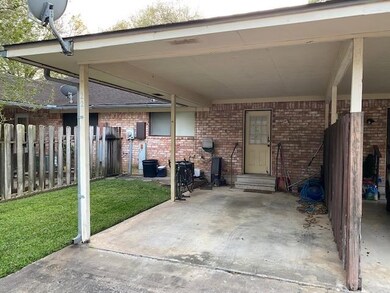 2100 Austin St, Bay City, TX 77414 - photo 3