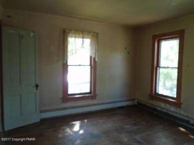608 Thomas St, Stroudsburg, PA 18360 - photo 7