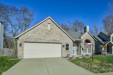2926 Cross Creek Cir, Westfield, IN 46074 - photo 2