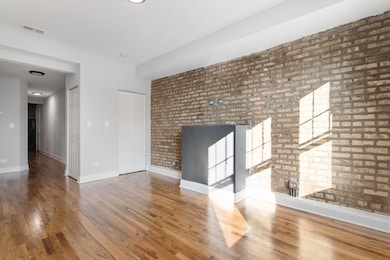 7322 N Damen Ave unit 3, Chicago, IL 60645 - photo 3