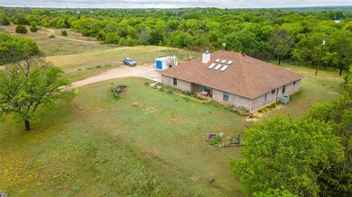 1460 S Stewart St, Azle, TX 76020 - photo 2