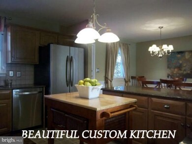 2107 Lippizan Ct, Fallston, MD 21047 - photo 4