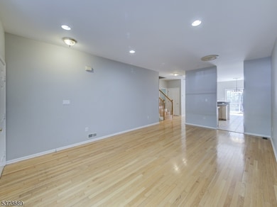 123 Cardigan Ct unit 123, Parsippany, NJ 07054 - photo 4