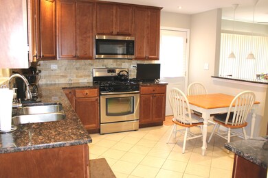 127 Clara Place, Elmhurst, IL 60126 - photo 6