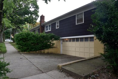 170 Purdy Ave, Staten Island, NY 10314 - photo 2