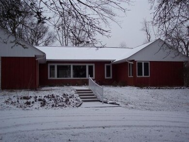 256 N Evergreen Ln, La Porte, IN 46350 - photo 2