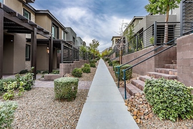 11688 Emerald Lake Ave, Las Vegas, NV 89138 - photo 4