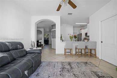 16910 SW 39th Ct, Miramar, FL 33027 - photo 6