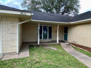 3933 Heatherglen St, Bay City, TX 77414 - photo 3