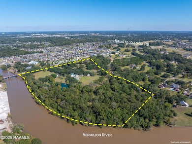 726 E Broussard Rd, Lafayette, LA 70508 - photo 4