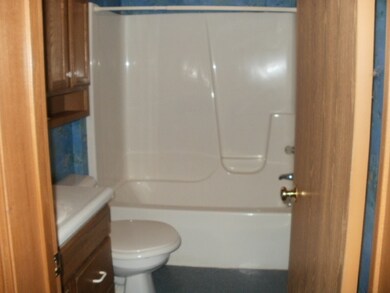 314 W Front St, Malden, IL 61337 - photo 6