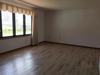 Living Room<|><|>