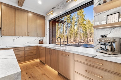 Gourmet Gathering Space