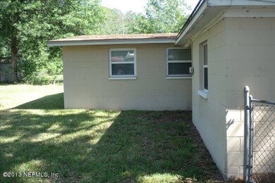 6018 Verdes Rd, Jacksonville, FL 32244 - photo 4