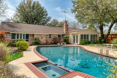 1601 Winchester Way, Bedford, TX 76022 - photo 2