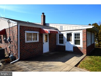 3 Lawnton Rd, Norristown, PA 19401 - photo 5