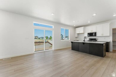 737 N Plainsman Dr, Spanish Fork, UT 84660 - photo 7