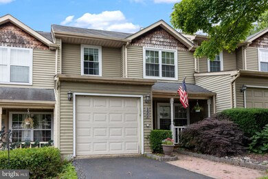 122 Mulberry Dr, Southampton, PA 18966 - photo 2