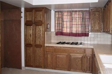 Gas Cooking and Overhead  Recessed  Lighting