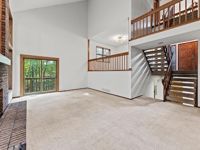 1094 Golden Oaks Ln, Hudson, WI 54016 - photo 6