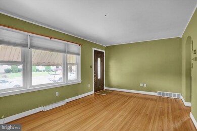 504 Euclid Ave, Temple, PA 19560 - photo 3