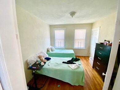 62 Sterling St, Worcester, MA 01610 - photo 4