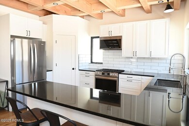 Kitchen3