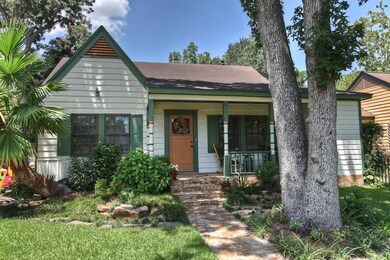 2043 Arlington St, Houston, TX 77008 - photo 3