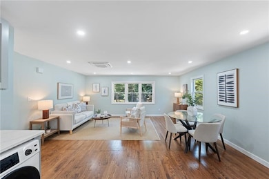 7 Laneway Ct unit B, Narragansett, RI 02882 - photo 3