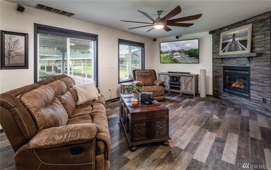 21505 Happy Valley Rd, Stanwood, WA 98292 - photo 7