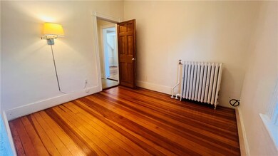 61 Almy St unit 2, Newport, RI 02840 - photo 7