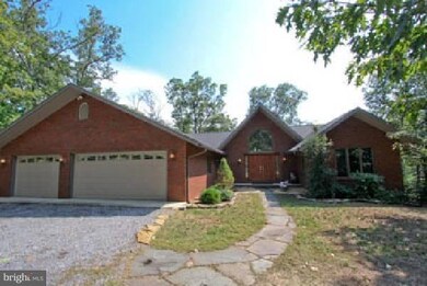 398 Hawk Ridge Trail, Berkeley Springs, WV 25411 - photo 2