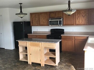 173 Boiling Brook Dr, Statesville, NC 28625 - photo 6