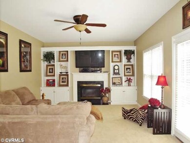 Den/Family/Great Room