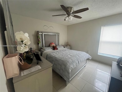 453 E 13th St, Hialeah, FL 33010 - photo 6