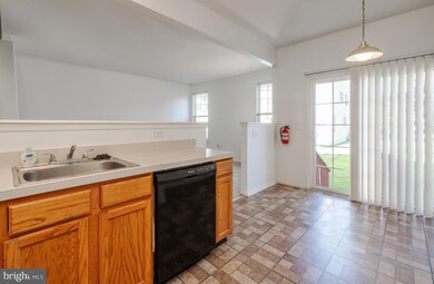 161 Rittenhouse Dr, Woodbury, NJ 08096 - photo 7