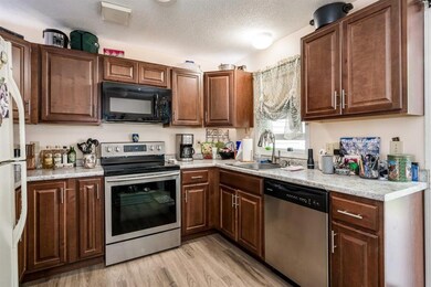 86 Woodland Green, Rochester, NH 03868 - photo 7