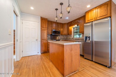 4944 Dian Wood Dr E, Jacksonville, FL 32210 - photo 7