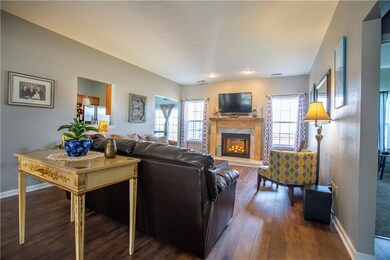 9 foot ceilings and new flooring!