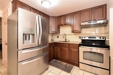 186 W Green St, Allentown, PA 18102 - photo 5