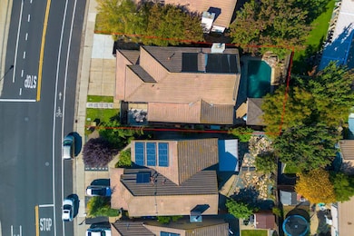 8885 Springhurst Dr, Elk Grove, CA 95624 - photo 5