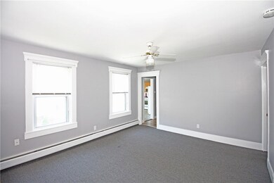 107 Franklin St unit 2, Bristol, RI 02809 - photo 5