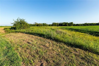 000 Texas Rd, Garnett, KS 66032 - photo 6