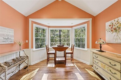 338 Westover Dr, Woodstock, GA 30188 - photo 6