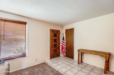 07 Foyer