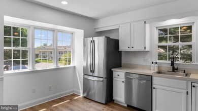 4101 Fox Pointe Ct unit 4101, Glen Mills, PA 19342 - photo 7