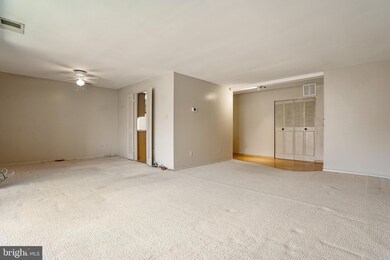 3308 Huntley Square Dr unit A, Temple Hills, MD 20748 - photo 6