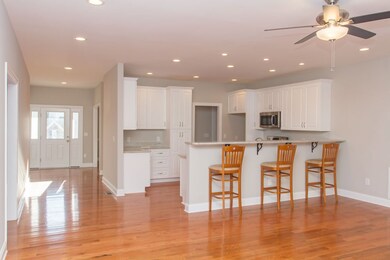 309 Windsor Dr, Fishersville, VA 22939 - photo 5