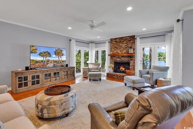 Living room with a wealth of natural light, light 