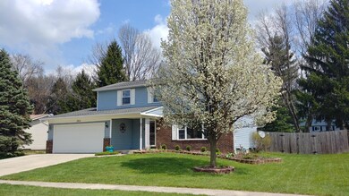 EXTERIOR FRONT OF HOME